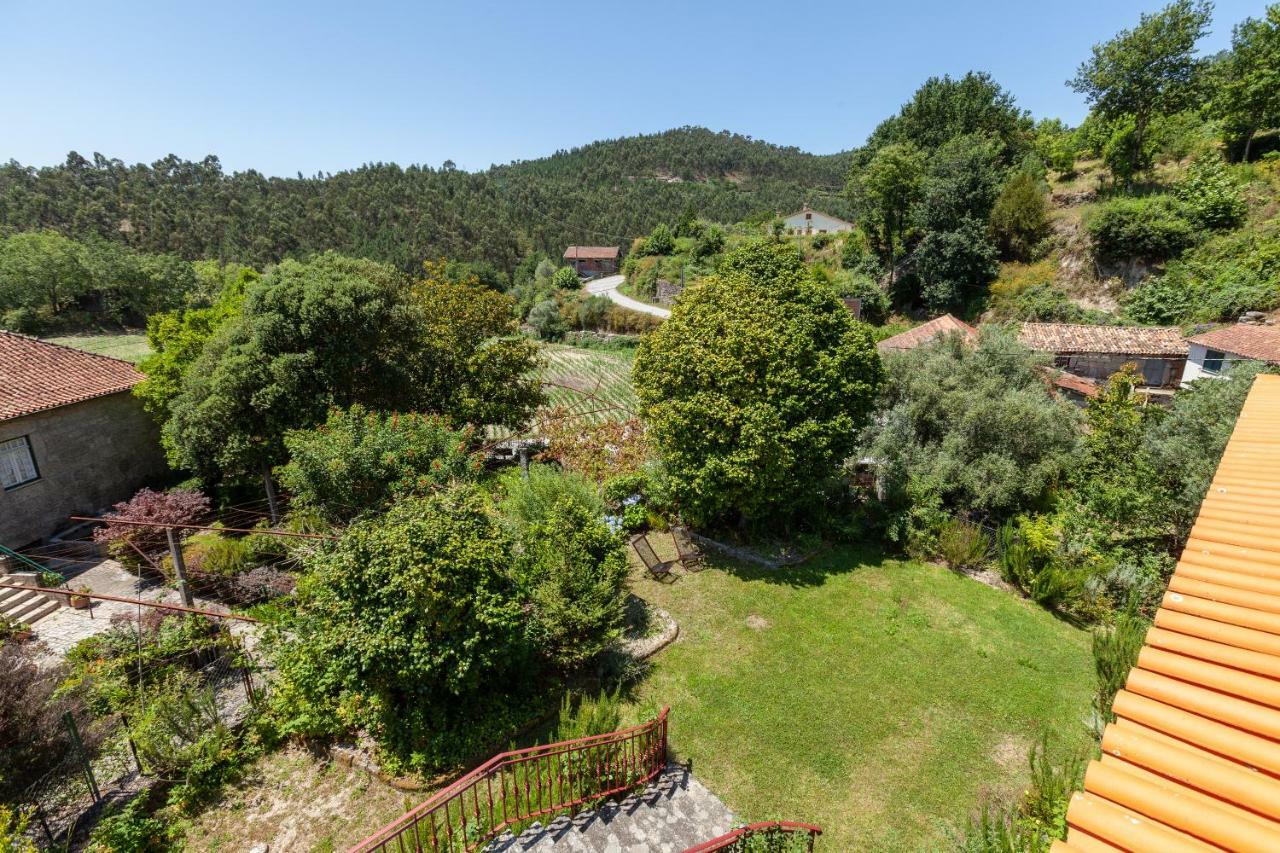 Casa Do Eido - Sustainable Living & Nature Experiences Geres Exterior photo