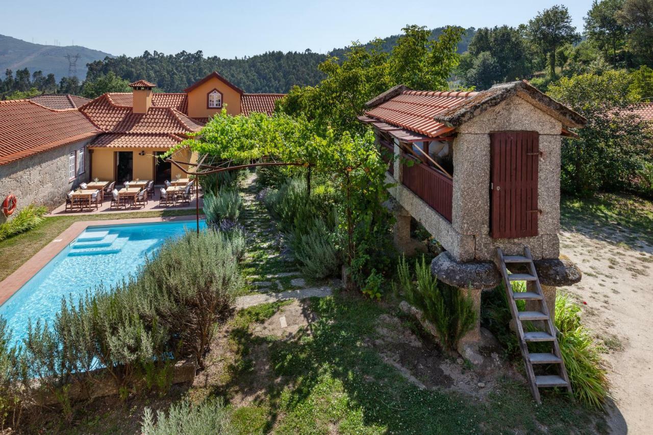 Casa Do Eido - Sustainable Living & Nature Experiences Geres Exterior photo