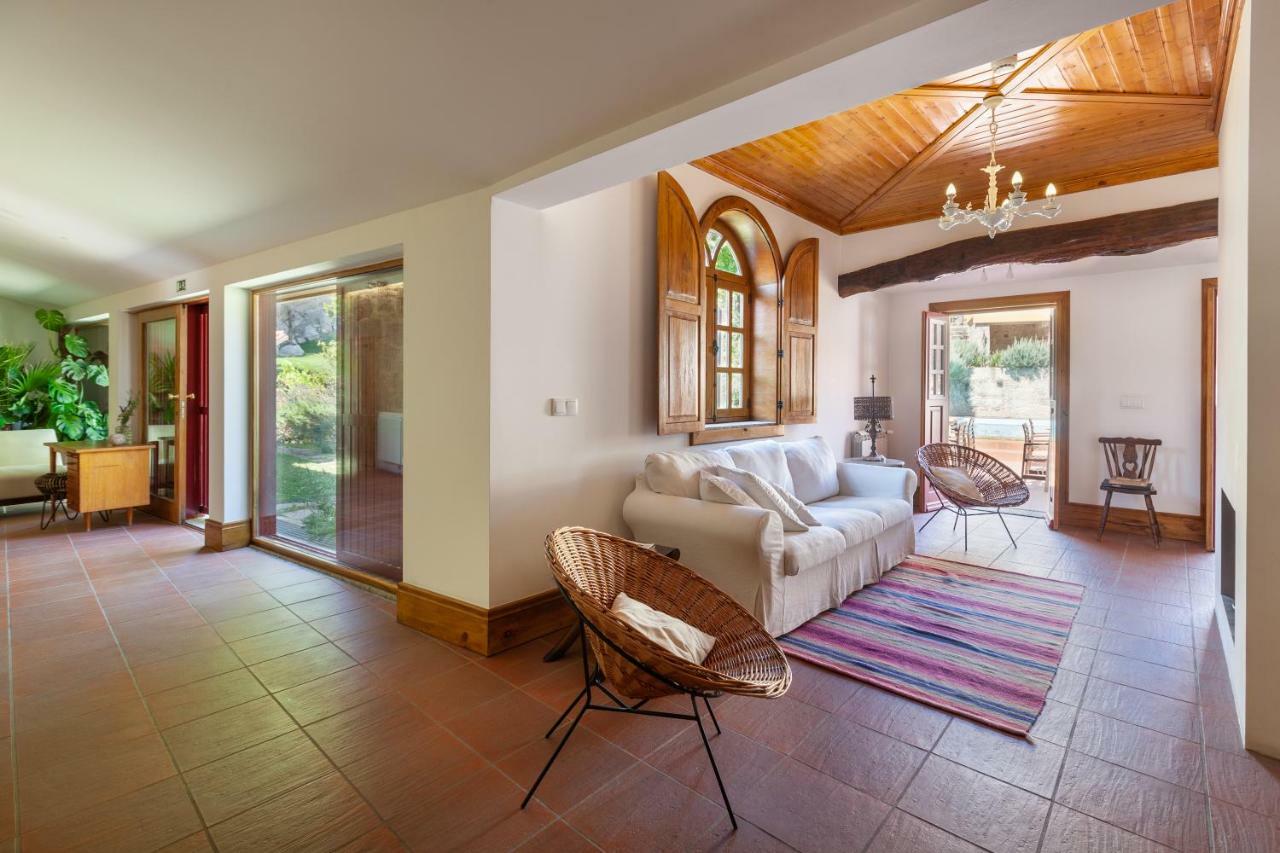 Casa Do Eido - Sustainable Living & Nature Experiences Geres Exterior photo
